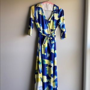 Quarter length sleeve Maxi!